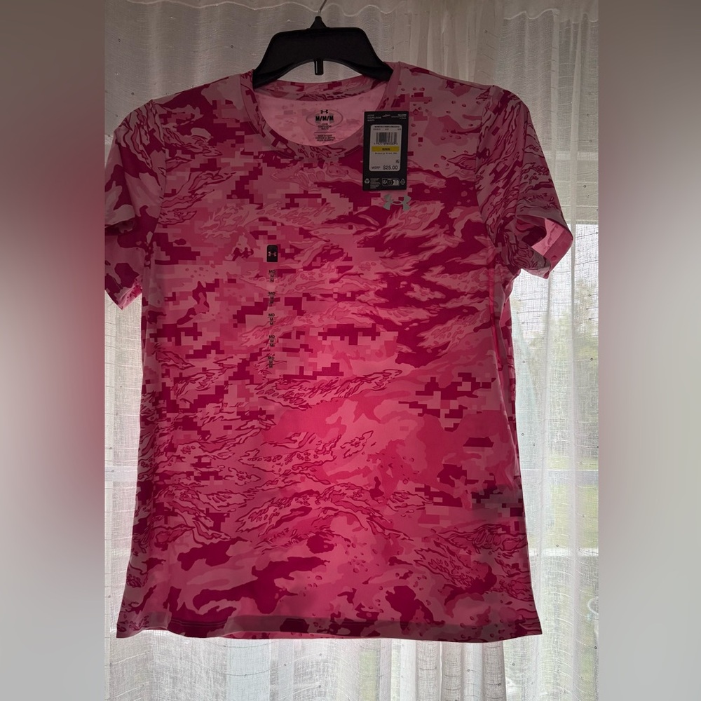 NWT Under Armour Pink Pixelated Camouflage Tee SZ M